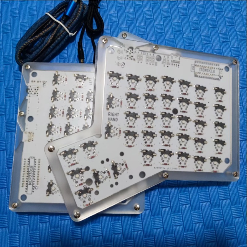 Tablet Accessories 3D Print - Zestaw Ergodox Split Keyboard Kit Przewodowa